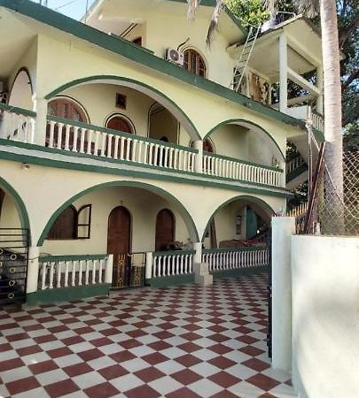 Joaquina'S Guest House Calangute Eksteriør bilde