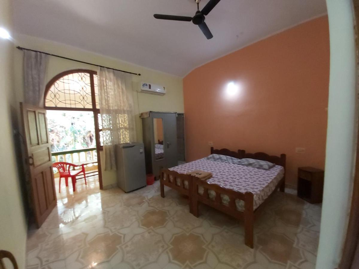 Joaquina'S Guest House Calangute Eksteriør bilde