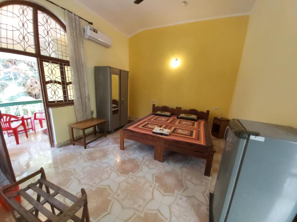 Joaquina'S Guest House Calangute Eksteriør bilde